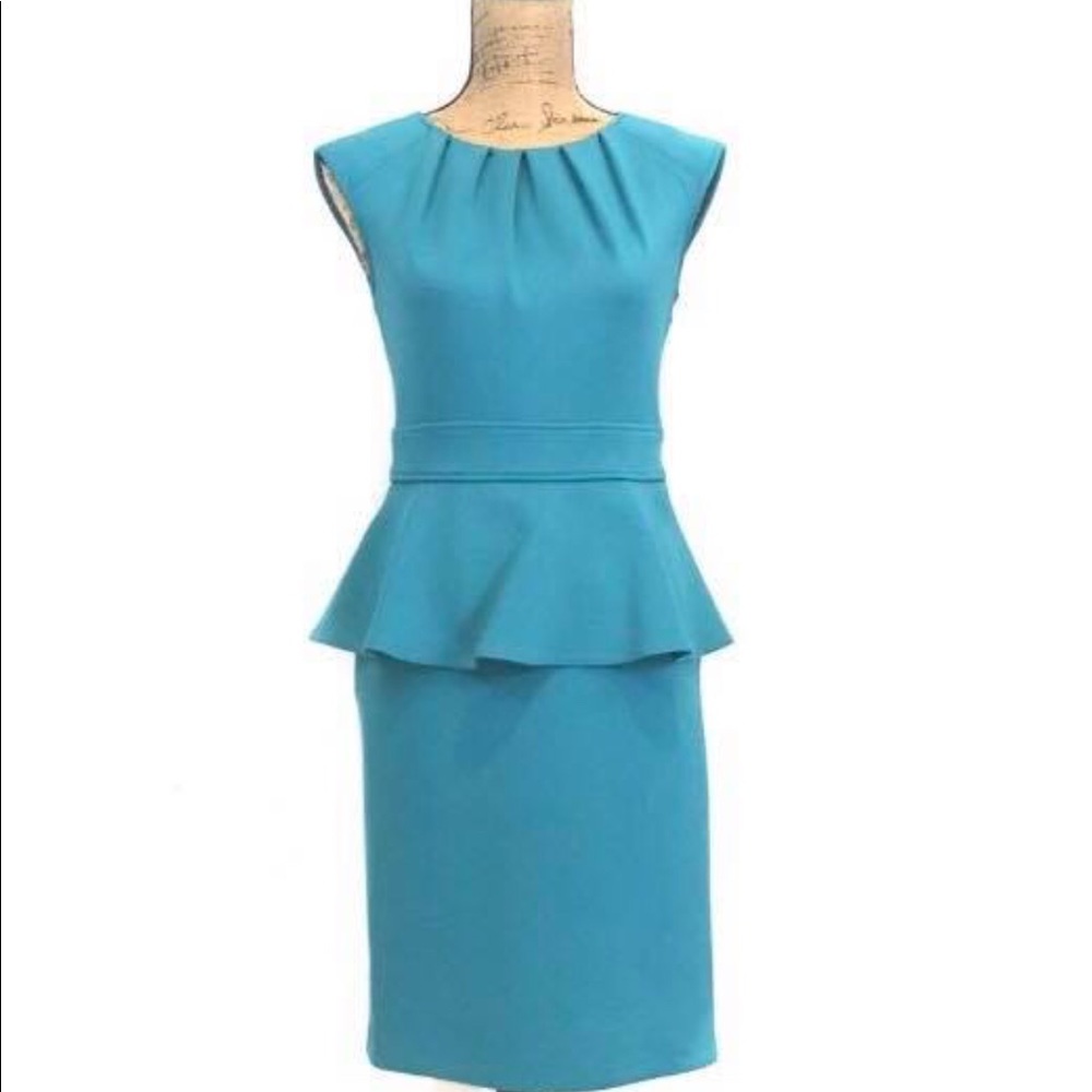 Beautiful teal color, interview dress